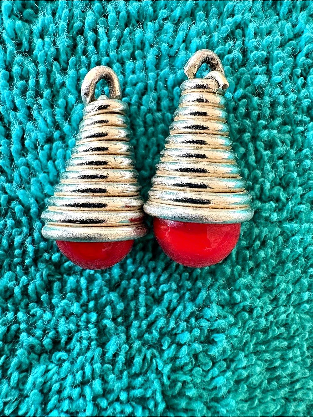 Red & Gold Drop Earrings Like New